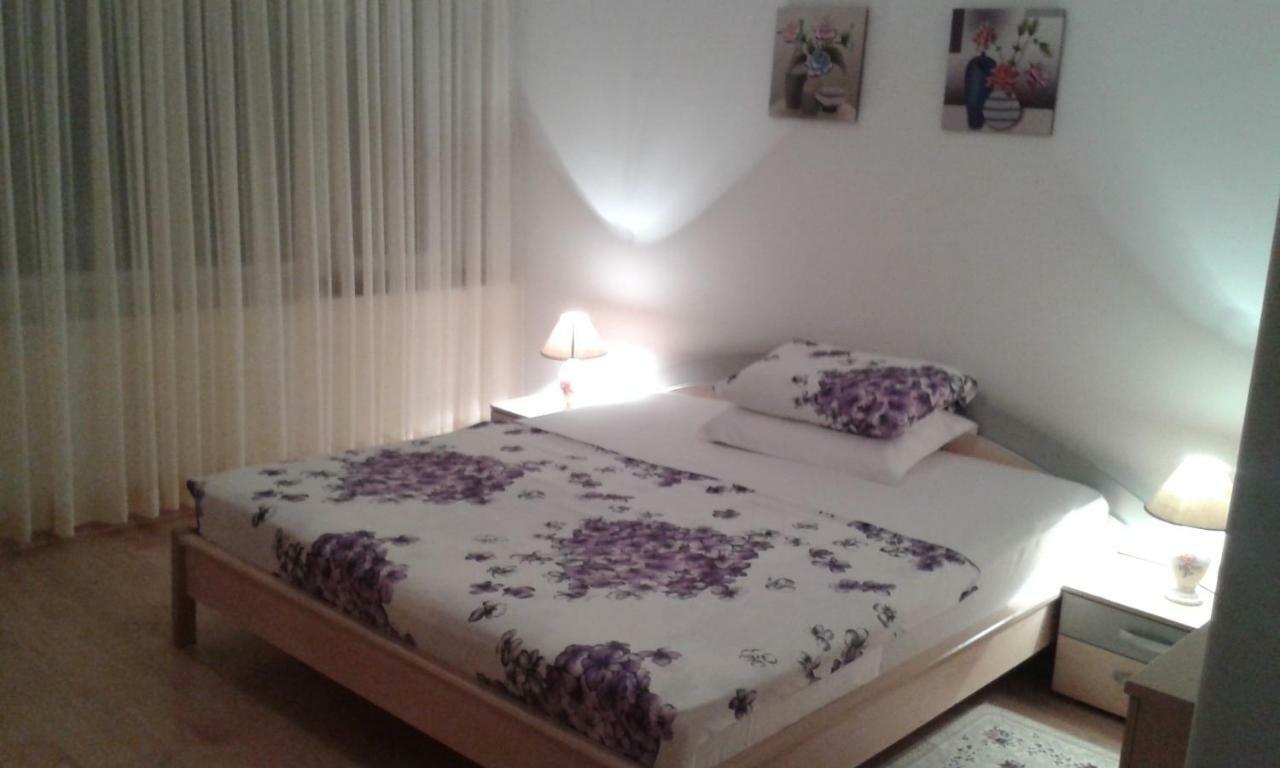 Apartman Tomic Appartement Korenica Buitenkant foto